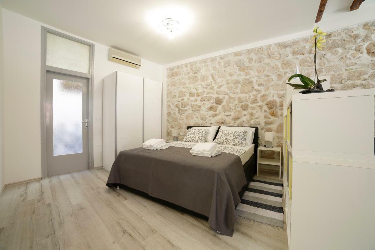 Zen Studio In Center Of רוביני מראה חיצוני תמונה